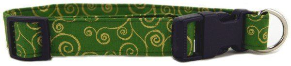 Metallic Gold Scrolls on Green Dog Collar (size: X-Small)